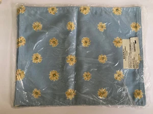 Set of 4 Vintage Waverly Painted Daisy Chambray Blue Placemat 17" x13", NEW, NOS - Picture 1 of 5