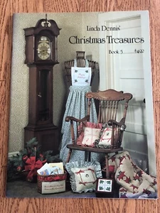 Libro de tesoros navideños Linda Dennis 1980 5 patrones de punto de cruz instrucciones - Imagen 1 de 3