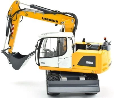 1/32 scale, Liebherr A916 Wheeled Excavator w/Nokian Tyres and w/Disconnectable - Image 1 of 4