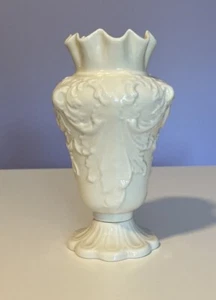 Beautiful Vintage 7” Fine China Belleek Ireland Cream Vase Green Mark - Picture 1 of 13