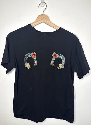 Pull&Bear T 恤女式 XS 黑色马蹄刺绣串珠西部女牛仔 24 — 第 1/4 张图片