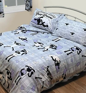 SHAUN THE SHEEP BIANCHERIA DA LETTO O TENDE CUSCINO PECORA LOTTA LILLA GRIGIO LUNA STELLE - Foto 1 di 8