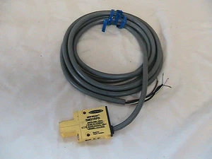 1 BANNER MINI-BEAM SENSOR SM31RPD 26536 10-32VDC RECEIVER - Picture 1 of 2