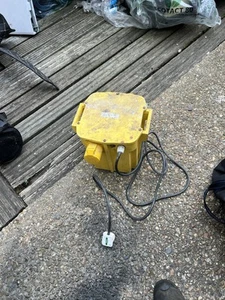 Defender 5kVA Portable Transformer 16A / 32A - 110V - Picture 1 of 2