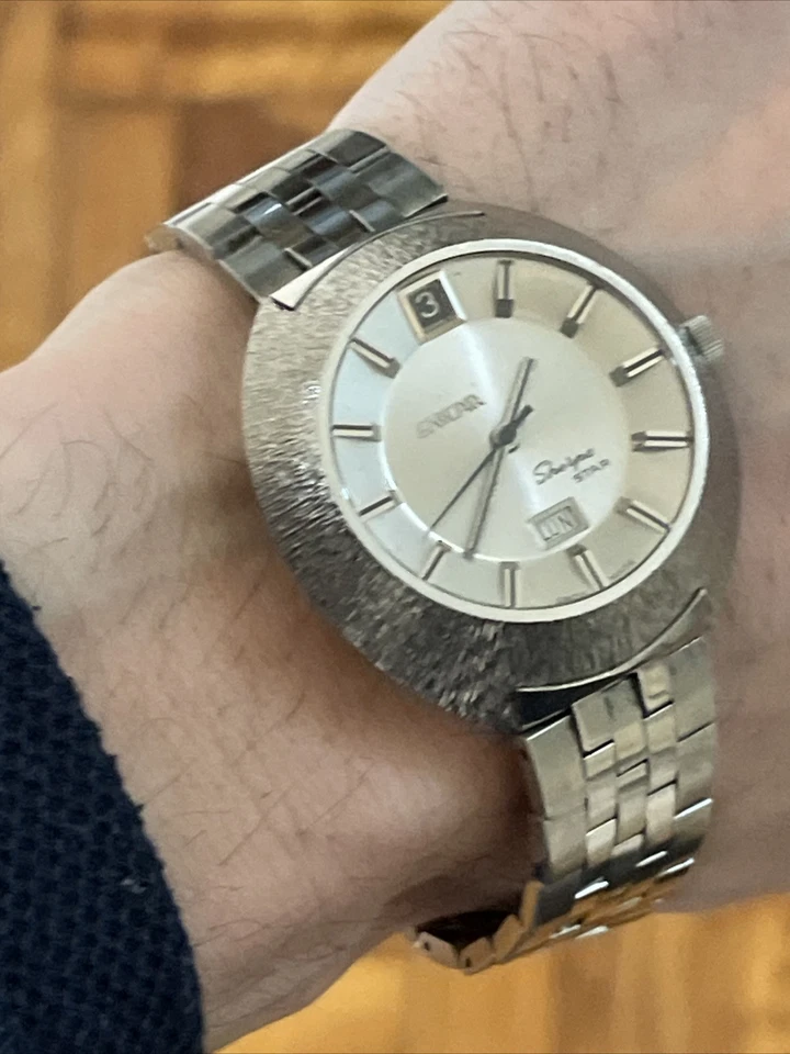 Reloj suizo automático Enicar Sherpa Star para hombre vintage acabado corteza y pulsera Foto 1 de 1