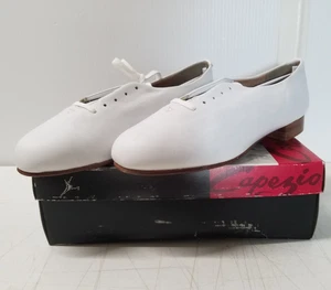 Capezio Mens Jazz Hip Hop Dance Shoes Sz 9 CG57 Clogi White Lace Up w Box 3764 - Picture 1 of 9