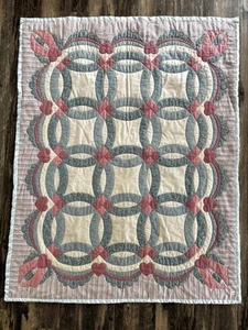 Vintage 90s Wedding Ring Country Floral Pink Blue Baby Stroller Quilt Blanket - Picture 1 of 12