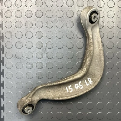 Braço de controle superior traseiro esquerdo do lado do motorista Audi Q5 2009-2017 fabricante de equipamento original - Imagem 1 de 4