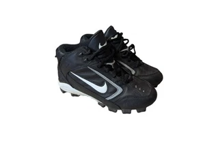 NIKE Youth 1.5Y Black Baseball Rubber Cleats Softball Boys Girls Football 307015 - Picture 1 of 8