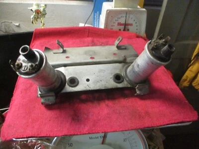 Triumph 650/750 安装平台电气组件 1973 低框架 012425 — 第 1/4 张图片