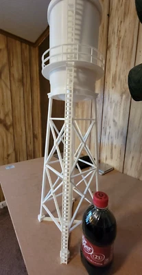 Torre de agua escala G impresa en 3D alta Foto 1 de 4