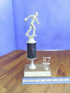 Herren Bowling Trophäe Gold, 1987 kann etwas Alter zeigen M - Bild 1 von 6
