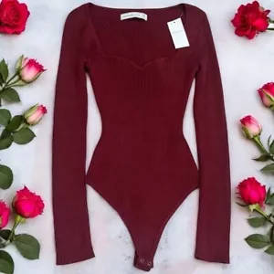 NEW Abercrombie & Fitch Wine Red Sweetheart Ribbed Long Sleeve Bodysuit Size XS - Picture 1 of 8