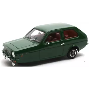 Matrix 1:43 Scale Reliant Robin Saloon Green 1973-1981 - Picture 1 of 2