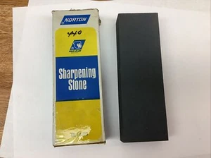 NORTON SHARPENING STONE 6x2x1 #85450-6 CRYSTOLON COMBINATION BENCH STONE (B1) - Picture 1 of 6