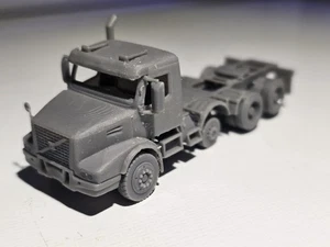 Kit sin decorar eje de caída cabina corta Volvo Vhd escala Ho impreso en 3D - Imagen 1 de 4