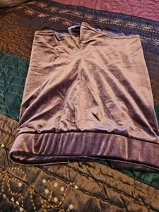 Women's Plus Size 6 TORRID PLUM VELVET FEEL SLEEP SHORTS - Picture 1 of 4