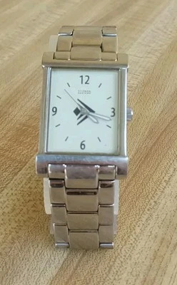 Reloj para mujer Silpada Designs correa tono plata con esfera crema batería nueva 5/2025 Foto 1 de 4