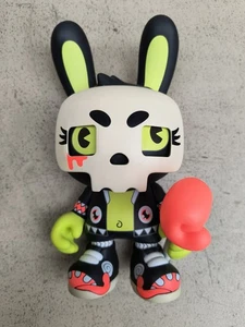 Superplastic LE1111 Fever Dream Fashion Horror SuperGuggi 8" by Guggimon - Bild 1 von 10