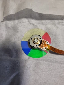Unaxis Optics 102241485-VA Projector Color Wheel - Picture 1 of 3