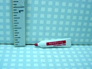 Miniature Clearasil Tube @MUL3480 Painted Metal Solid, Non-Opening 1/12 Sc - Picture 1 of 2