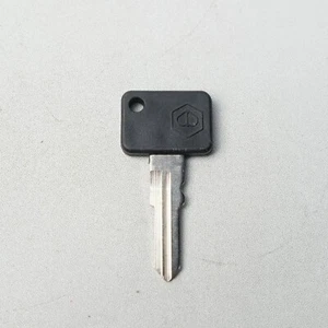 FIT FOR VESPA PX PXE COSA BLANK KEY VISPA SCOOTER MOTORCYCLE - Picture 1 of 6