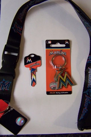FLORIDA MARLINS 3 PK MLB KEY BLANK. KEY CHAIN, LANYARD Cover