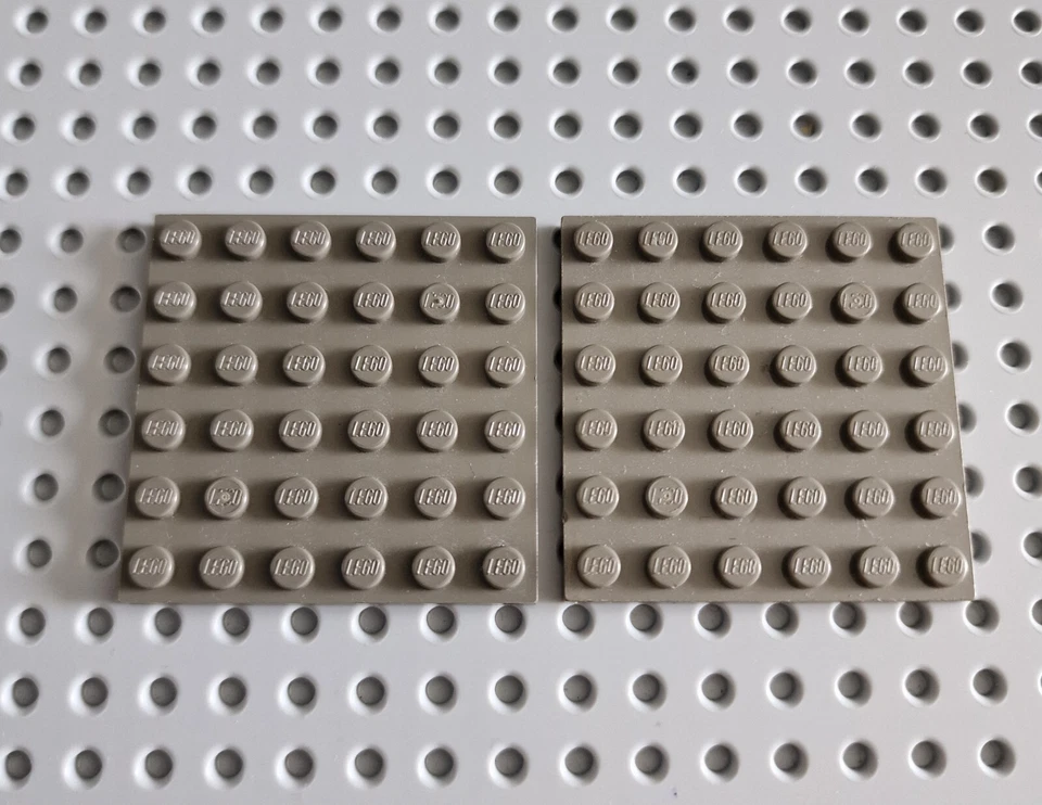 LEGO Platte Bauplatte Basisplatte flach 2 stk alt dunkelgrau 6x6 Plate 3958 R2 - Bild 1 von 1