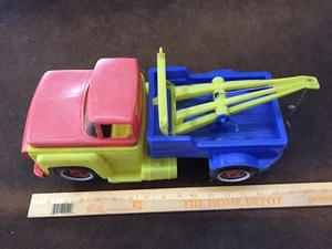 ORIGINAL 1963 ELDON TOY CO. PLASTIC TOW TRUCK **USA** VARIOUS COLORS - Picture 1 of 7