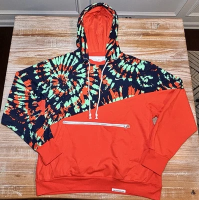 Pulôver masculino Nike Dri-Fit edição padrão retrô tie-dye com capuz tamanho G - Imagem 1 de 4