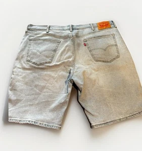 Levi’s Men’s 541 Athletic Taper Fit Blue Jean Denim Shorts 42 - Picture 1 of 10