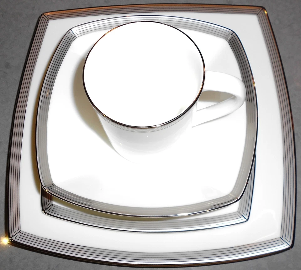 Mikasa Millennium Platinum - Cena - Ajuste de lugar de 4 piezas AN008-704 ¡NUEVO! Foto 1 de 4