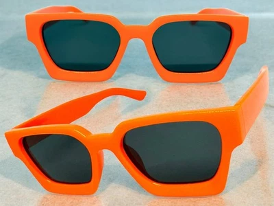 Clásico Elegante Vintage Estilo Retro GAFAS DE SOL Grueso Neón Naranja Marco Lente Oscura Foto 1 de 4