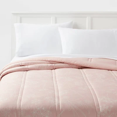 Full/Queen Lofty Microfiber Printed Comforter Light Pink/White Floral - Room - Image 1 of 4