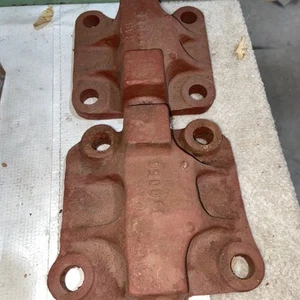 K30 Front Axle Ubolt Plates. For Model 60 Axle - Picture 1 of 5