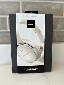 Bose QuietComfort 45 Noise Canceling Bluetooth Headphones - White - NEW SEALED - Picture 1 of 3
