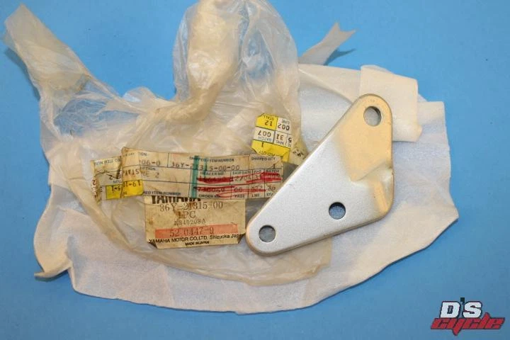 NOS YAMAHA 1984-1990 FJ1100 FJ1200 ENGINE STAY 2 PART# 36Y-21315-00-00  - Image 1 of 1