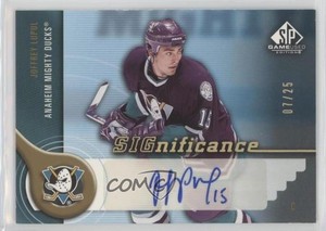 2005-06 SP Game Used Edition SIGnificance Gold /25 Joffrey Lupul #S-JL Auto