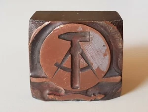 DDR Klischee Staatswappen Wappen Zirkel Hammer Druckstempel Druckplatte #019 - Bild 1 von 7