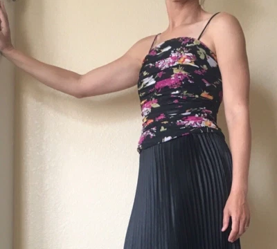 XSCAPE by Joanna Chen FLORAL Top Spaghetti Straps Women Size 6 with Scarf NEW - image 1 of 4