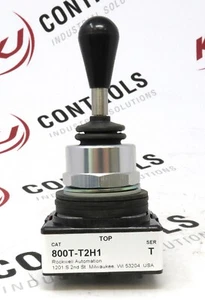 Interruptor de palanca Allen-Bradley 800T-T2H1 30 mm 2 vías mantenido NEMA 4/13 - Imagen 1 de 4