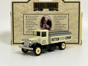 Mack Sack Truck 1934 Ketton Cement Days Gone Lledo 39001D - Picture 1 of 8