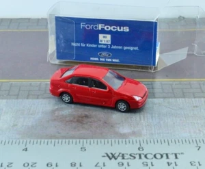 Rietze FORD FOCUS Red / Burgundy Car 1:87 - HO Scale - Picture 1 of 4