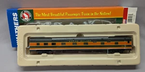 HO scale Walthers # 932-9033 GREAT NORTHERN P-S 7-4-3-1 SLEEPER - Picture 1 of 14