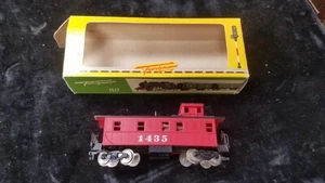 Vintage HO Scale Fleischmann 1435 rot & schwarz Begleitwagen in Box mit Metallrädern - Bild 1 von 6