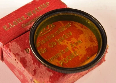 E LEITZ WETZLAR POORE No.2 YELLOW SUMMITAR FILTER - Image 1 of 2