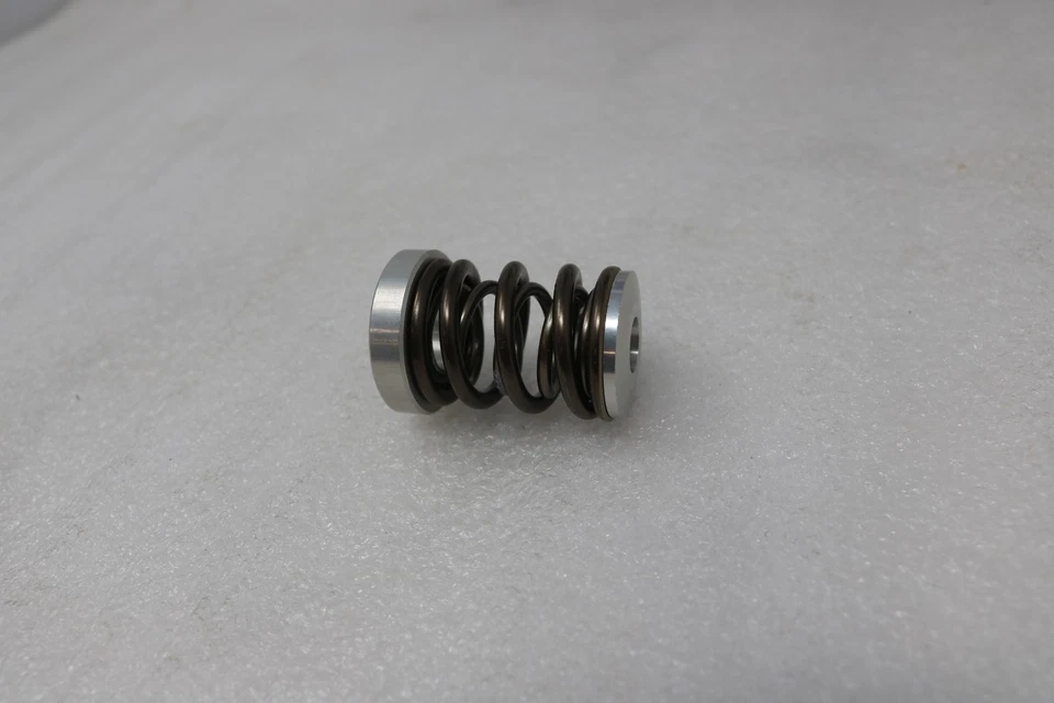 NUEVO JUEGO DE MUELLES DE VÁLVULA OEM KTM 59436128044 Foto 1 de 1