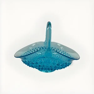 Vintage Tiara Indiana Glass Aqua Blue Basket Diamond Cut Pattern - Picture 1 of 9