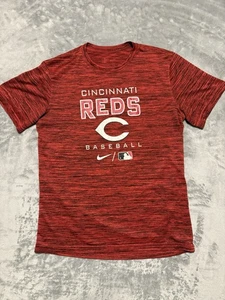 Cincinnati Reds Nike Dri-Fit T-Shirt Men's Medium Short Sleeved - Picture 1 of 5