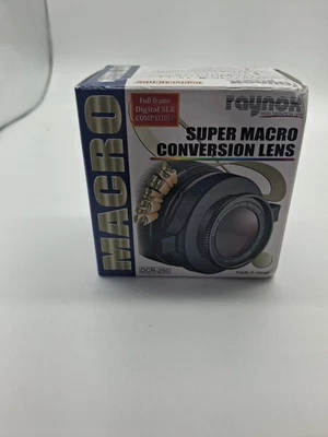 Raynox DCR-250 2.5x Super Macro Snap-On Lens Universal 52mm-67mm Fitment - Image 1 of 4